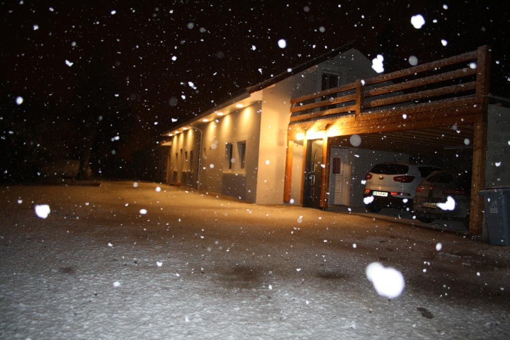 Gite L'Annexe Crotenay Bagian luar foto