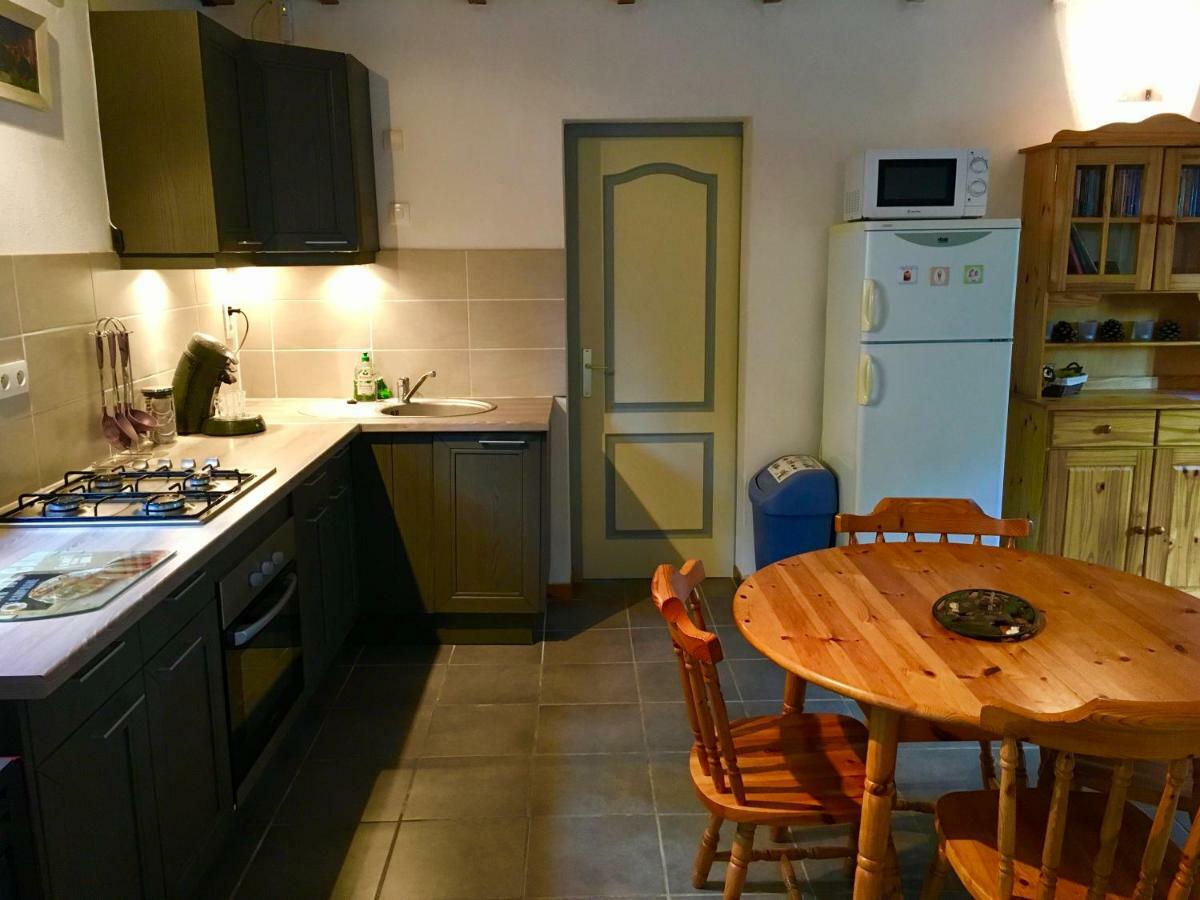 Gite L'Annexe Crotenay Bagian luar foto